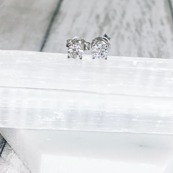 ✗ SOLD ✗ - Picture 4 of 7